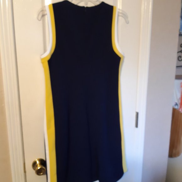 Vince Camuto Dress - Picture 8 of 8